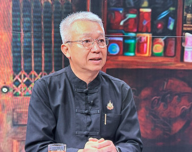 รองผู้ว่าราชการจังหวัดสุราษฎร์ธานี ให้สัมภาษณ์สดรายการ “แหลง ... พารามิเตอร์รูปภาพ 1