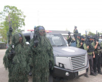 ตำรวจภูธรจังหวัดสุราษฎร์ธานีฝึกทบทวนการใช้อาวุธปืนและการเตรี ... พารามิเตอร์รูปภาพ 67
