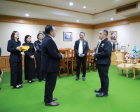 ผู้อำนวยการสำนักประชาสัมพันธ์ที่ 5 เข้าคารวะอำลาผู้ว่าราชการ ... พารามิเตอร์รูปภาพ 2