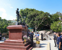 สุราษฎร์ธานี ผนึกกำลัง ปตท.สผ. - ทช. เนรมิต “ลานประติมากรรมใ ... พารามิเตอร์รูปภาพ 24