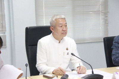 รองผู้ว่าราชการจังหวัดสุราษฎร์ธานี ประชุมร่วมกับคณะอนุกรรมาธ ... พารามิเตอร์รูปภาพ 1