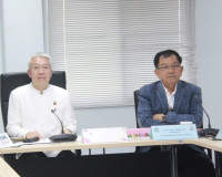 รองผู้ว่าราชการจังหวัดสุราษฎร์ธานี ประชุมร่วมกับคณะอนุกรรมาธ ... พารามิเตอร์รูปภาพ 2