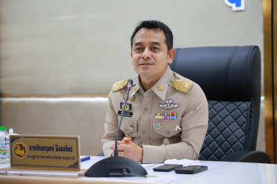 รองผู้ว่าฯ สุราษฎร์ธานี ประชุมคณะกรรมการศูนย์อำนวยการความปลอ ... พารามิเตอร์รูปภาพ 1