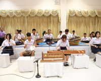 พสกนิกรจังหวัดสุราษฎร์ธานีพร้อมใจร่วมกิจกรรมเฉลิมพระเกียรติส ... พารามิเตอร์รูปภาพ 20