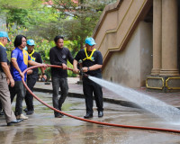 สุราษฎร์ธานีรวมใจภักดิ์! ผู้ว่าฯ นำขบวนจิตอาสาทำความดีเพื่อส ... พารามิเตอร์รูปภาพ 24