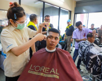 สุราษฎร์ธานีรวมใจภักดิ์! ผู้ว่าฯ นำขบวนจิตอาสาทำความดีเพื่อส ... พารามิเตอร์รูปภาพ 59