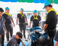 สุราษฎร์ธานีรวมใจภักดิ์! ผู้ว่าฯ นำขบวนจิตอาสาทำความดีเพื่อส ... พารามิเตอร์รูปภาพ 62