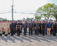 สุราษฎร์ธานี ปล่อยแถวระดมกวาดล้างอาชญากรรม รับสงกรานต์ 2569  ... พารามิเตอร์รูปภาพ 3