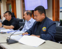 รองผู้ว่าราชการจังหวัดสุราษฎร์ธานี เป็นประธานการประชุมพิจารณ ... พารามิเตอร์รูปภาพ 10