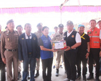 ผู้ว่าฯ สุราษฎร์ธานี นำหัวหน้าส่วนราชการตรวจเยี่ยมจุดตรวจ/จุ ... พารามิเตอร์รูปภาพ 47