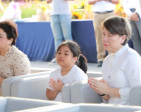 พ่อเมืองสุราษฎร์ธานี นำพุทธศาสนิกชนร่วมทำบุญตักบาตร เนื่องใน ... พารามิเตอร์รูปภาพ 25