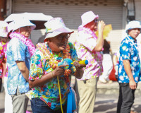 สุราษฎร์ธานี เปิดงานมหาสงกรานต์ 2569 ผู้ว่าฯ นำสรงน้ำพระ–รดน ... พารามิเตอร์รูปภาพ 19