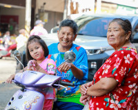 สุราษฎร์ธานี เปิดงานมหาสงกรานต์ 2569 ผู้ว่าฯ นำสรงน้ำพระ–รดน ... พารามิเตอร์รูปภาพ 33