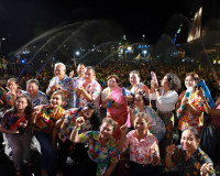 อลังการรับสงกรานต์! พ่อเมืองสุราษฎร์ธานี เปิดงาน ‘สงกรานต์มห ... พารามิเตอร์รูปภาพ 22