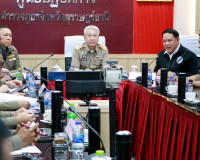 รองผู้ว่าราชการจังหวัดสุราษฎร์ธานี ร่วมรับมอบสำนวนคดีกักตุนน ... พารามิเตอร์รูปภาพ 6