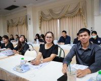 ผู้ว่าฯ สุราษฎร์ธานี เปิดการอบรมชี้แจงเกี่ยวกับข้อพึงระวังที ... พารามิเตอร์รูปภาพ 14