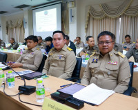 สุราษฎร์ธานีประชุมคณะกรรมการรักษาความมั่นคงฯ บูรณาการทุกหน่ว ... พารามิเตอร์รูปภาพ 3
