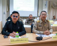 สุราษฎร์ธานีประชุมคณะกรรมการรักษาความมั่นคงฯ บูรณาการทุกหน่ว ... พารามิเตอร์รูปภาพ 21