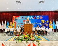 รองผู้ว่าราชการจังหวัดสุราษฎร์ธานี เป็นประธานเปิดการแข่งขันก ... พารามิเตอร์รูปภาพ 1