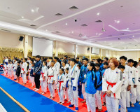 รองผู้ว่าราชการจังหวัดสุราษฎร์ธานี เป็นประธานเปิดการแข่งขันก ... พารามิเตอร์รูปภาพ 8