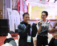 ผู้ว่าราชการจังหวัดสุราษฎร์ธานี เปิดบ้านเลี้ยงต้อนรับนักกีฬา ... พารามิเตอร์รูปภาพ 11