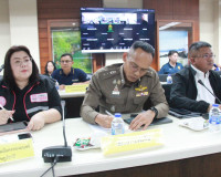 ผู้ว่าฯ สุราษฎร์ธานีเรียกประชุมด่วนหน่วยงานความมั่นคงและผู้เ ... พารามิเตอร์รูปภาพ 17