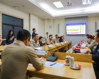 สุราษฎร์ธานีประชุมคัดเลือกผู้ประกอบการ “รถพุ่มพวง” ตามโครงกา ... พารามิเตอร์รูปภาพ 4