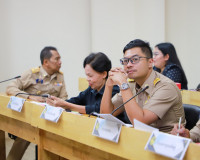 สุราษฎร์ธานีประชุมคัดเลือกผู้ประกอบการ “รถพุ่มพวง” ตามโครงกา ... พารามิเตอร์รูปภาพ 5