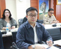 ผู้ว่าฯ สุราษฎร์ธานีประชุมคณะกรรมการร่วมภาครัฐและเอกชนเพื่อแ ... พารามิเตอร์รูปภาพ 19
