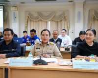 แม่ทัพภาคที่ 4 ประชุมติดตามการดำเนินงานแก้ไขปัญหาที่เกี่ยวข้ ... พารามิเตอร์รูปภาพ 35
