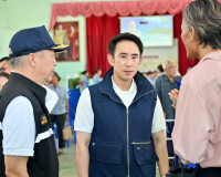 รองผู้ว่าราชการจังหวัดสุราษฎร์ธานี ให้การต้อนรับนายอนุทิน ชา ... พารามิเตอร์รูปภาพ 5