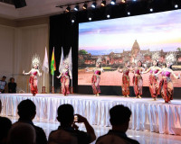 จังหวัดสุราษฎร์ธานีร่วมแถลงข่าวส่งไม้ต่ออย่างเป็นทางการ จาก  ... พารามิเตอร์รูปภาพ 30