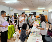 รองผู้ว่าราชการจังหวัดฯ เป็นประธานในพิธีเปิด หน่วยแพทย์เคลื่ ... พารามิเตอร์รูปภาพ 10