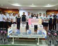 รองผู้ว่าราชการจังหวัดฯ ร่วมพิธีมอบกายอุปกรณ์ทางการแพทย์ ประ ... พารามิเตอร์รูปภาพ 7