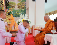 จังหวัดสุราษฏร์ธานีประกอบพิธีสวดพระพุทธมนต์และทำบุญตักบาตรถว ... พารามิเตอร์รูปภาพ 9
