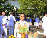 จังหวัดสุราษฏร์ธานีประกอบพิธีสวดพระพุทธมนต์และทำบุญตักบาตรถว ... พารามิเตอร์รูปภาพ 13
