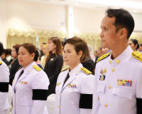 จังหวัดสุราษฎร์ธานี จัดพิธีมอบแบบลายผ้าพระราชทาน “ลายขอสมเด็ ... พารามิเตอร์รูปภาพ 4