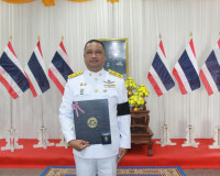 สุราษฎร์ธานีจัดพิธีมอบเครื่องหมาย "รักษาดินแดนยิ่งชีพ" แก่ผู ... พารามิเตอร์รูปภาพ 27