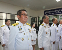 สุราษฎร์ธานีจัดพิธีมอบเครื่องหมาย "รักษาดินแดนยิ่งชีพ" แก่ผู ... พารามิเตอร์รูปภาพ 29