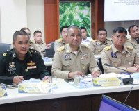 ผู้ว่าฯ สุราษฎร์ธานีประชุมนายอำเภอ หัวหน้าส่วนราชการ และหัวห ... พารามิเตอร์รูปภาพ 5