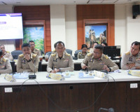 ผู้ว่าฯ สุราษฎร์ธานีประชุมนายอำเภอ หัวหน้าส่วนราชการ และหัวห ... พารามิเตอร์รูปภาพ 7