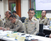 ผู้ว่าฯ สุราษฎร์ธานีประชุมนายอำเภอ หัวหน้าส่วนราชการ และหัวห ... พารามิเตอร์รูปภาพ 19