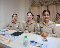 ผู้ว่าฯ สุราษฎร์ธานี นำประชุมคณะกรมการจังหวัดและหัวหน้าส่วนร ... พารามิเตอร์รูปภาพ 9