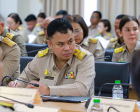 ผู้ว่าฯ สุราษฎร์ธานี นำประชุมคณะกรมการจังหวัดและหัวหน้าส่วนร ... พารามิเตอร์รูปภาพ 12