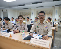 ผู้ว่าฯ สุราษฎร์ธานี นำประชุมคณะกรมการจังหวัดและหัวหน้าส่วนร ... พารามิเตอร์รูปภาพ 22