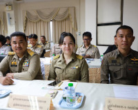 ผู้ว่าฯ สุราษฎร์ธานี นำประชุมคณะกรมการจังหวัดและหัวหน้าส่วนร ... พารามิเตอร์รูปภาพ 39