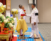 จังหวัดสุราษฎร์ธานีจัดพิธีรับพระราชทานเครื่องราชอิสริยาภรณ์  ... พารามิเตอร์รูปภาพ 61