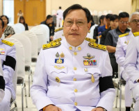 จังหวัดสุราษฎร์ธานีจัดพิธีรับพระราชทานเครื่องราชอิสริยาภรณ์  ... พารามิเตอร์รูปภาพ 72