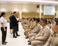 รองผู้ว่าราชการจังหวัดสุราษฎร์ธานี พบปะและมอบแนวทางการปฏิบัต ... พารามิเตอร์รูปภาพ 4