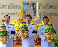 สุราษฎร์ธานี จัดพิธีรับพระราชทานพุ่มดอกบัวประดิษฐ์ เนื่องในว ... พารามิเตอร์รูปภาพ 5